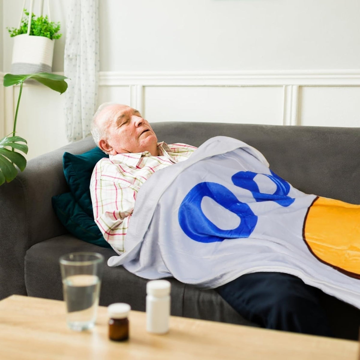 Kuscheldecke Opa's Schnarchecke mit Faultier – Ansicht 4